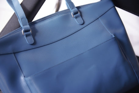 時代に呼応して進化した、「G-Film Leather」の魅力。