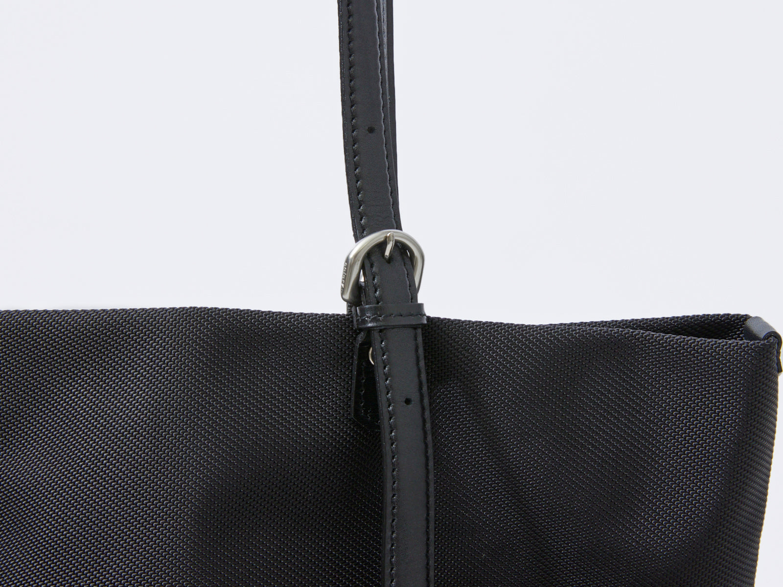 COL-00001