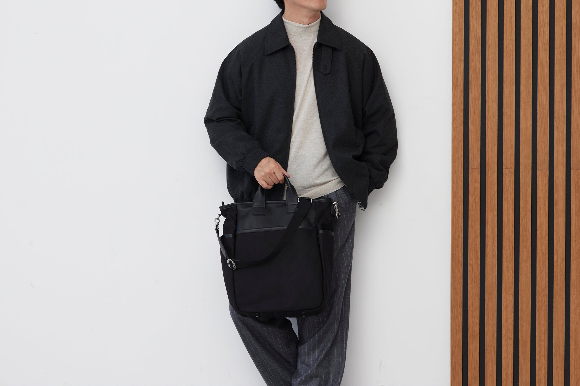 ナイロン×レザー　毎日使える“本気のナイロンバッグ”