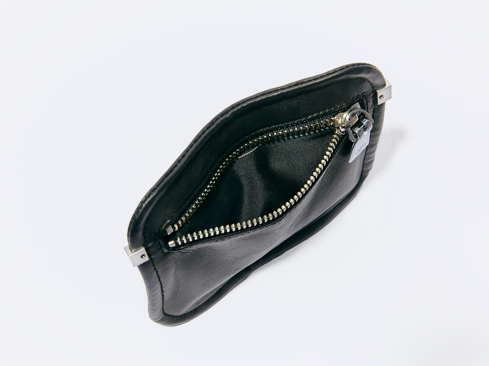 シリアルナンバー有り　アントニーニ　「鉛筆と布」 28-08007 マルチケース | aniary（アニアリ） OFFICIAL WEB STORE