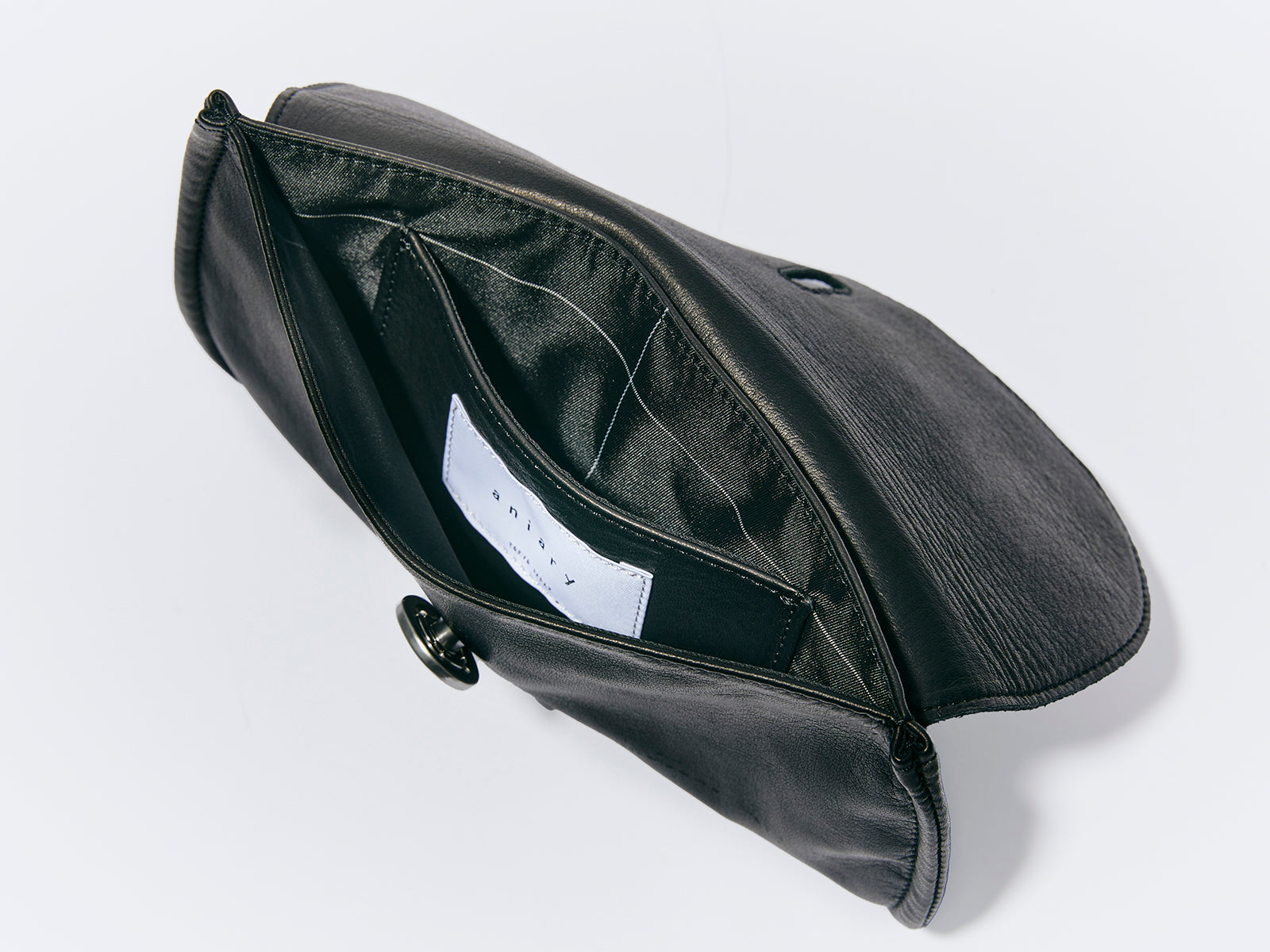 28-08009 マルチケース | aniary（アニアリ） OFFICIAL WEB STORE